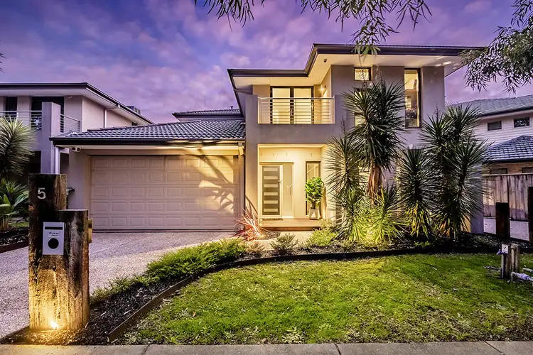 5 Flowering Gum Lane, Sandhurst VIC 3977