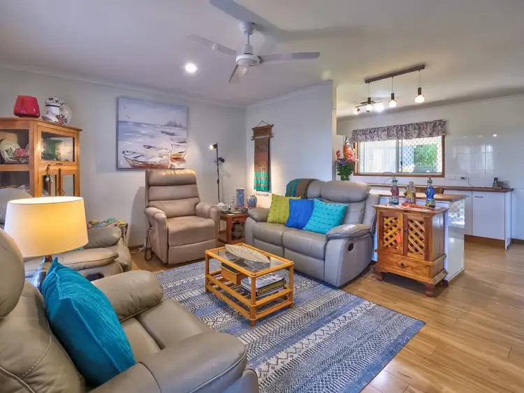 Second view of Homely house listing, 5 Capri Court, Point Vernon QLD 4655