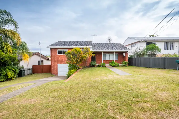 17 Ogilvie Street, Junction Hill NSW 2460