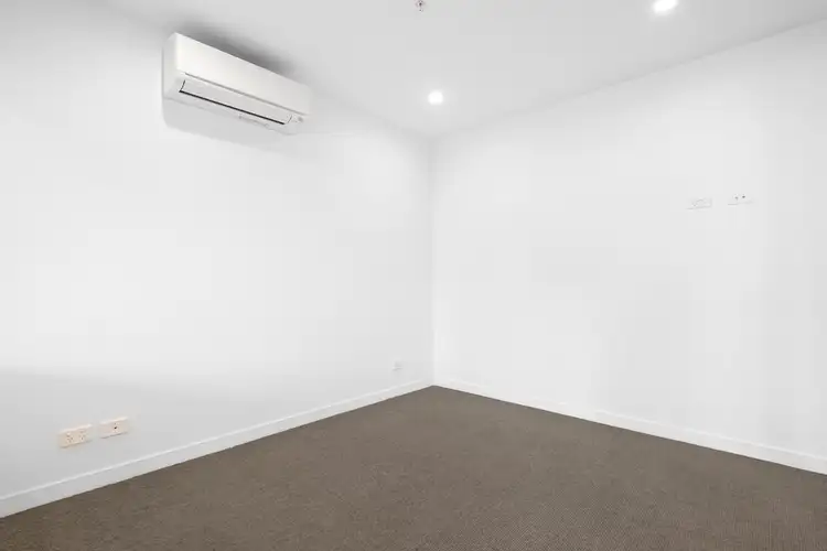 Sixth view of Homely apartment listing, 615/477 Boundary Street, Spring Hill QLD 4000