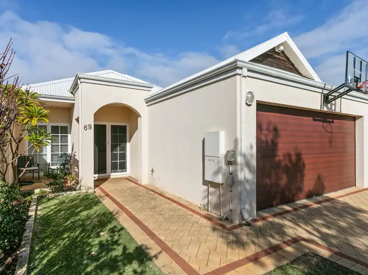 69 Cloister Avenue, Manning WA 6152