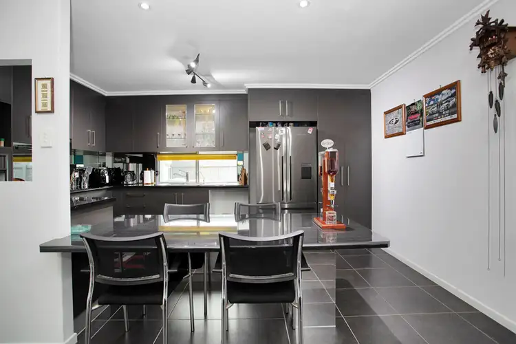 Sixth view of Homely house listing, 8 Huron Crescent, Andergrove QLD 4740