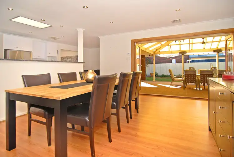 18 Emerald Court, Athelstone SA 5076