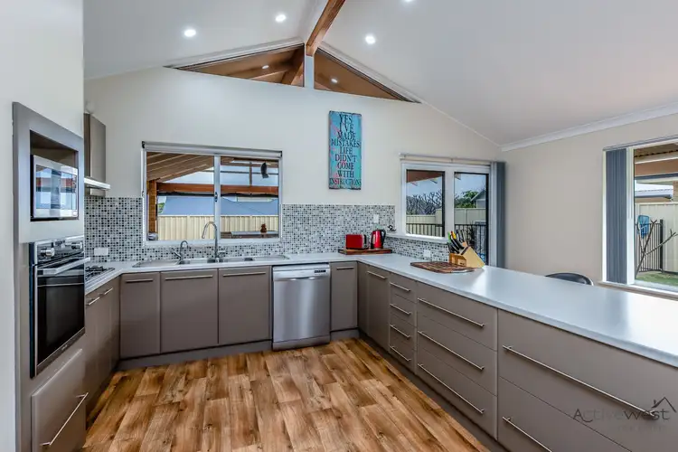 Second view of Homely house listing, 21 Parkvista Square, Drummond Cove WA 6532