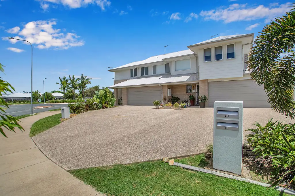 Main view of Homely semi-detached listing, 2/1 Huron Crescent, Andergrove QLD 4740