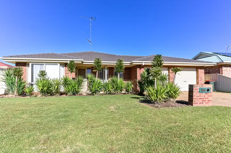 15 Rosewood Drive, Griffith NSW 2680