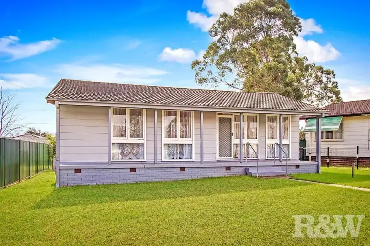 6 Bletchley Place, Hebersham NSW 2770