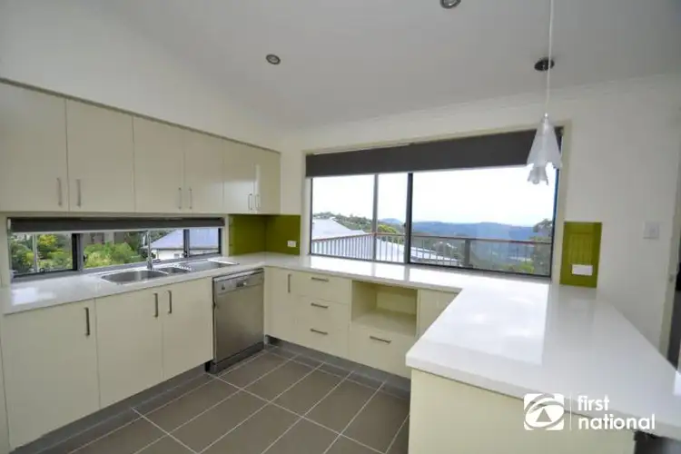 2 Taal Court, Tamborine Mountain QLD 4272