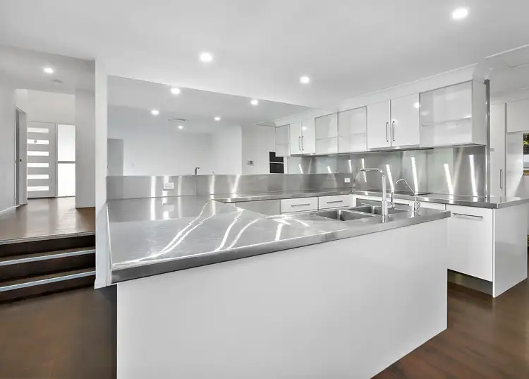 Fourth view of Homely house listing, 5 Hermitage Crescent, Thornlands QLD 4164