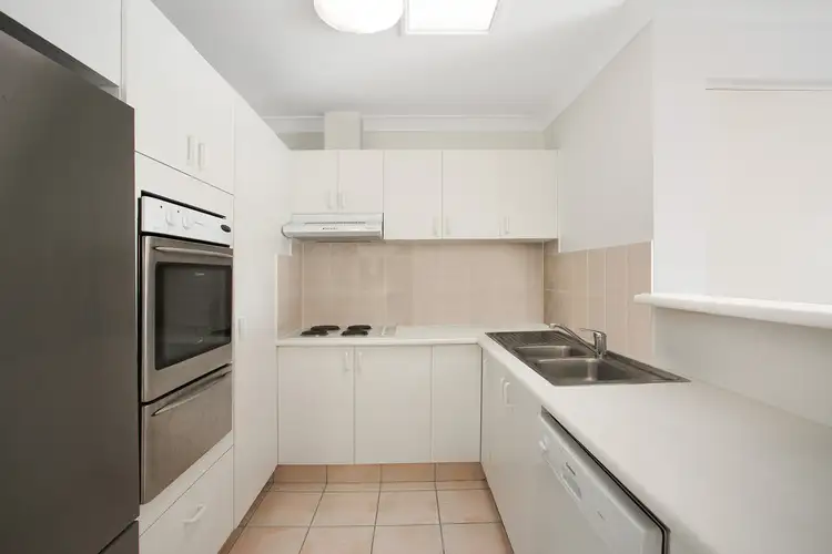 Fifth view of Homely apartment listing, 11/34 Chelsea Avenue, Broadbeach QLD 4218