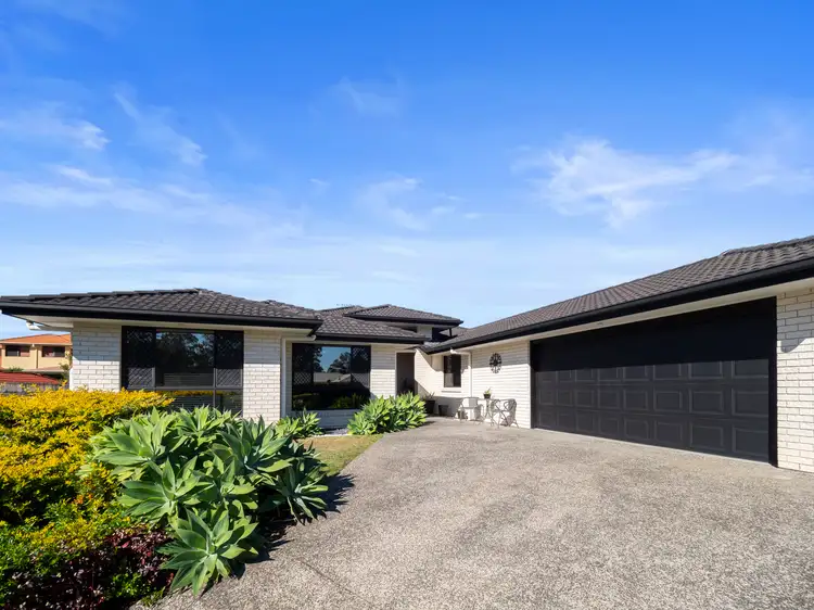 38 Country Club Drive, Albany Creek QLD 4035