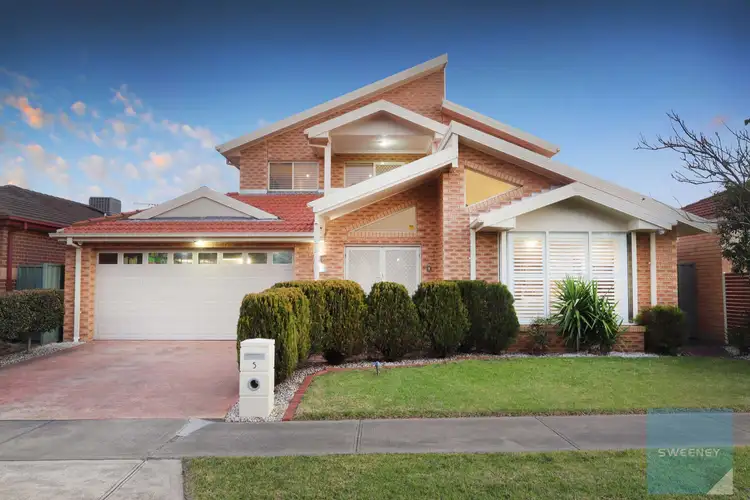 Second view of Homely house listing, 5 Malmsbury Place, Caroline Springs VIC 3023