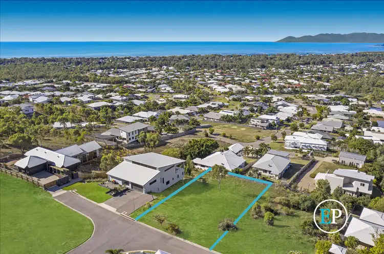 5 Bray Court, Bushland Beach QLD 4818
