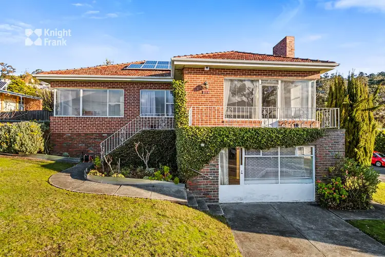 204 Churchill Avenue, Sandy Bay TAS 7005