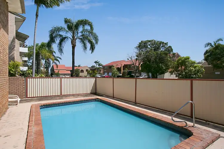 Second view of Homely unit listing, 3/3 Angie Court, Mermaid Waters QLD 4218