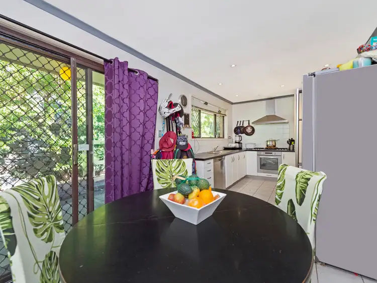Fifth view of Homely house listing, 4 Minugh Court, Carrara QLD 4211