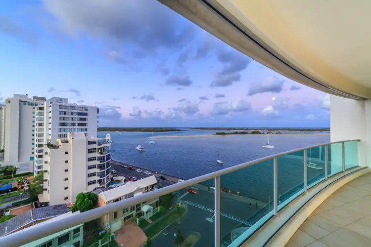 901/300 Marine pde, Labrador QLD 4215