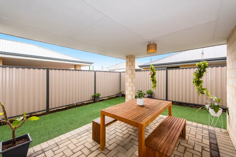 Seventh view of Homely house listing, 6 St Pierre Turn, Piara Waters WA 6112