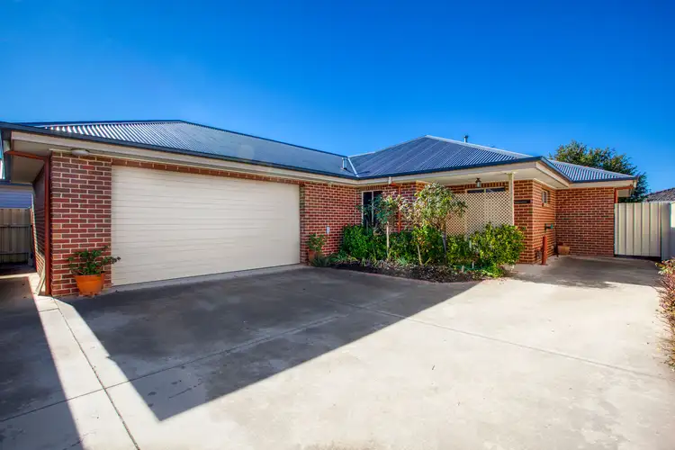 Main view of Homely townhouse listing, 2/12 Cummings Street, Wodonga VIC 3690