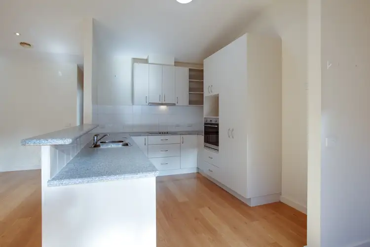 Fourth view of Homely townhouse listing, 2/12 Cummings Street, Wodonga VIC 3690