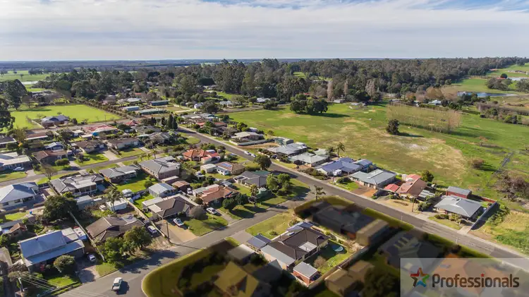 Fourth view of Homely house listing, 3 Wattle Crescent, Manjimup WA 6258