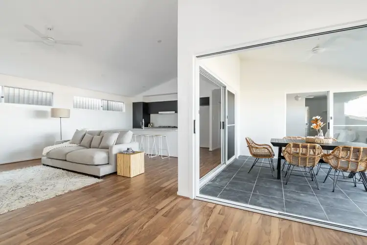 32 Farrelly Avenue, Cumbalum NSW 2478