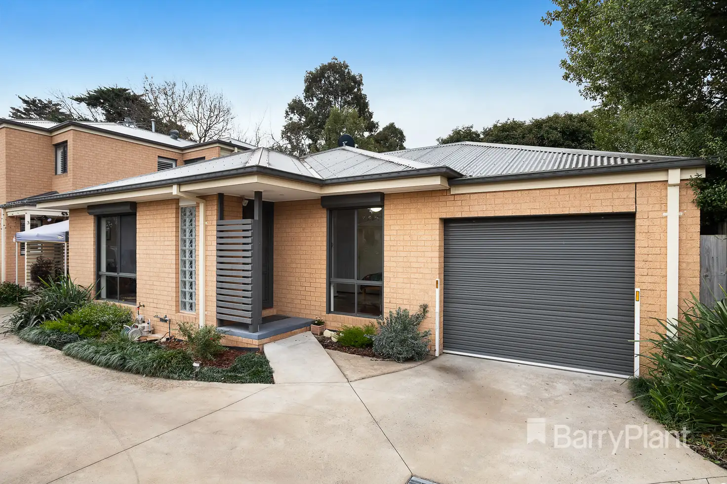 Main view of Homely unit listing, 2/14 Liverpool Road, Kilsyth VIC 3137