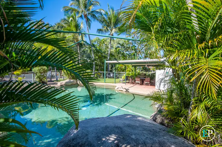 Second view of Homely unit listing, 5/7-9 Rheuben Terrace, Arcadia QLD 4819