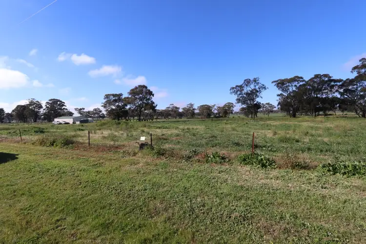12 Harrier Street, Temora NSW 2666