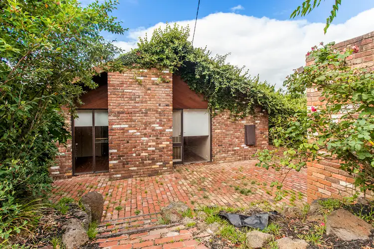 Main view of Homely house listing, 32 Hawthorn Glen, Hawthorn VIC 3122
