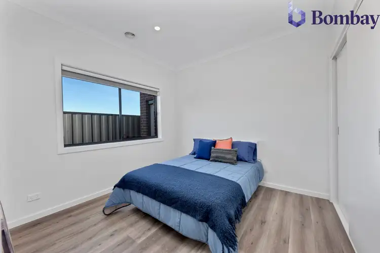 Sixth view of Homely house listing, 7 Riverglen Drive, Craigieburn VIC 3064