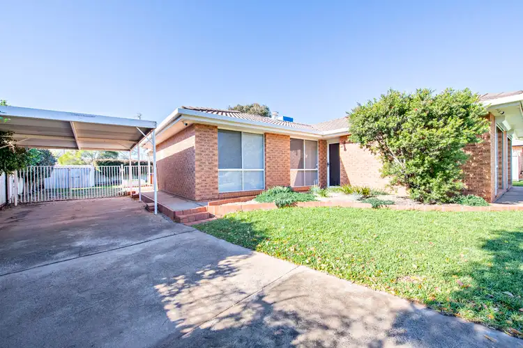 Third view of Homely house listing, 4 Flinders Close, Dubbo NSW 2830