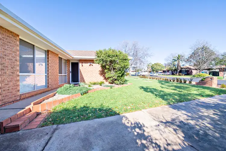 Fourth view of Homely house listing, 4 Flinders Close, Dubbo NSW 2830