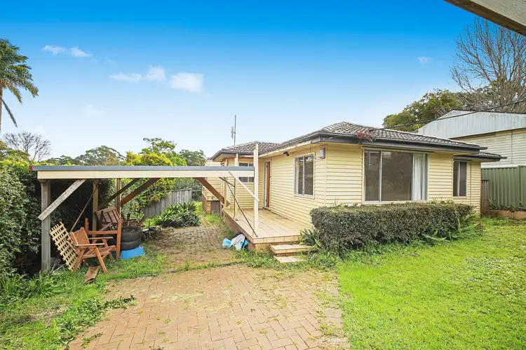 1 Linden Street, North Gosford NSW 2250