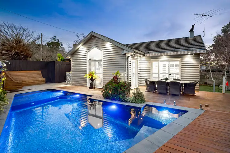 11 Airlie Road, Montmorency VIC 3094