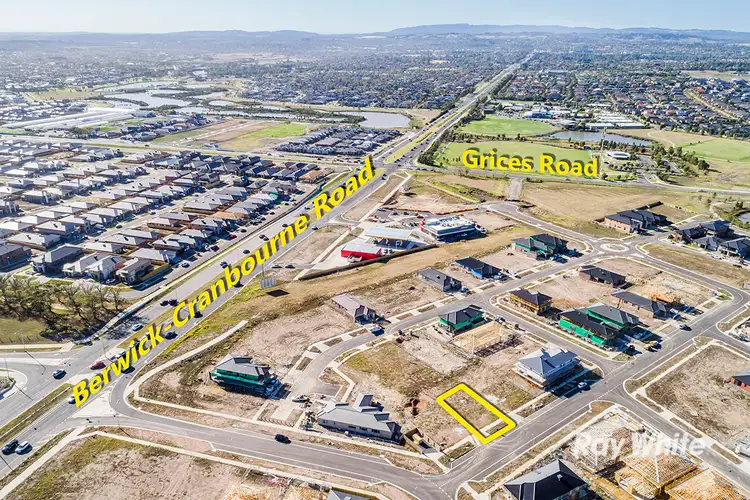 3 Grassbird Street, Clyde North VIC 3978