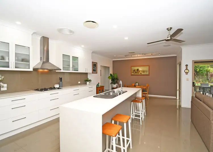 Sixth view of Homely house listing, 26 PARRAWEENA COURT, Point Vernon QLD 4655