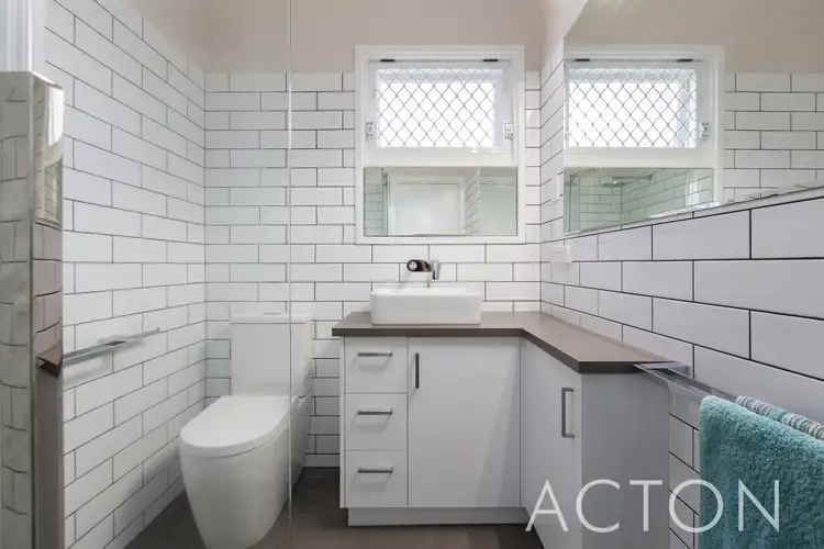 Sixth view of Homely house listing, 2 Wilberforce Street, Mount Hawthorn WA 6016