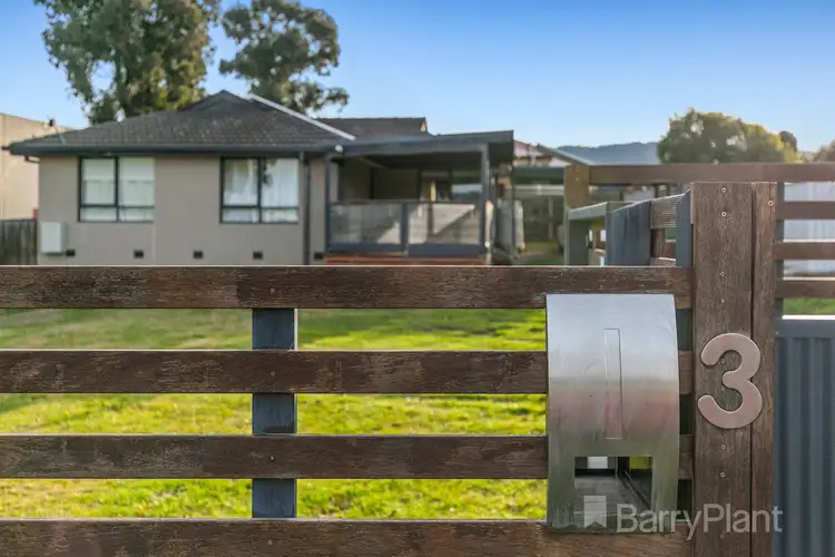 3 Armstrong Grove, Yarra Glen VIC 3775
