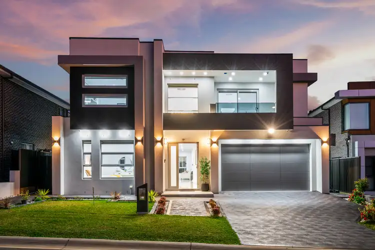 33 San Cristobal Dr, Green Valley NSW 2168