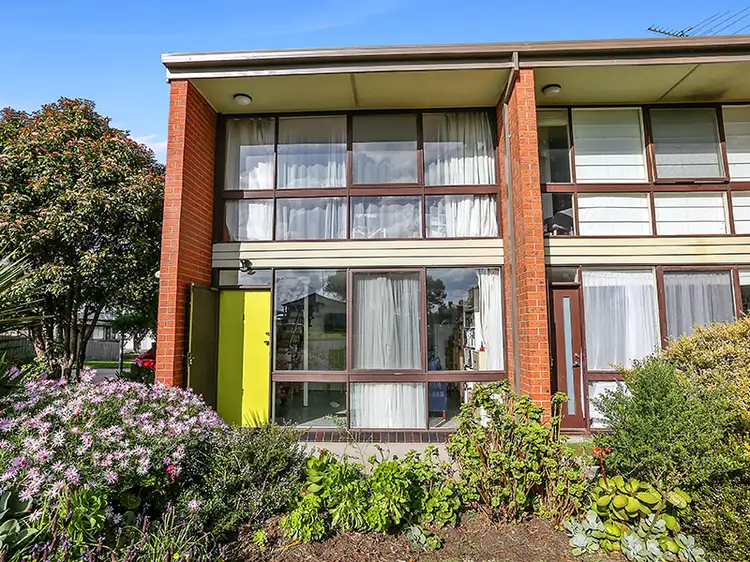 1/1 Holman Crt, Breakwater VIC 3219