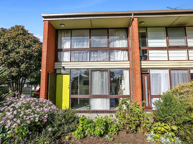 Main view of Homely unit listing, 1/1 Holman Crt, Breakwater VIC 3219