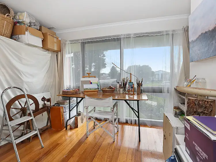 Fifth view of Homely unit listing, 1/1 Holman Crt, Breakwater VIC 3219