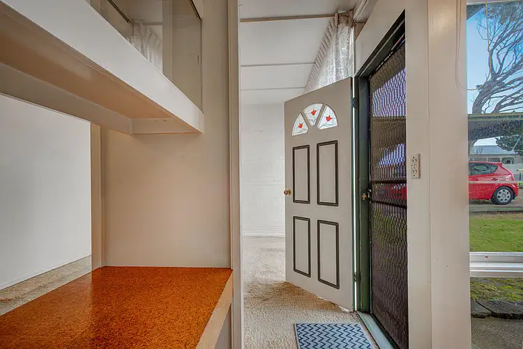 Second view of Homely unit listing, 1/10 Ashmore Avenue, Mordialloc VIC 3195