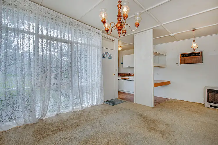 Fifth view of Homely unit listing, 1/10 Ashmore Avenue, Mordialloc VIC 3195