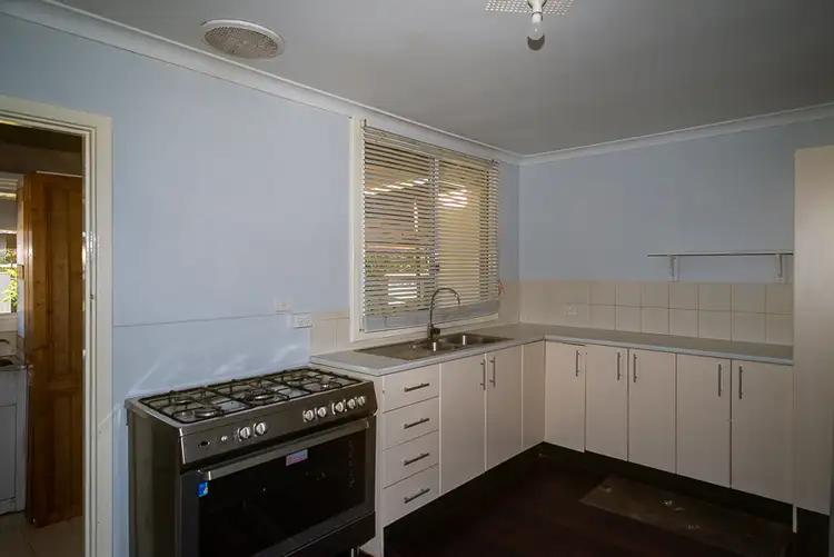 Sixth view of Homely semi-detached listing, 11A Lukin Street, Mukinbudin WA 6479