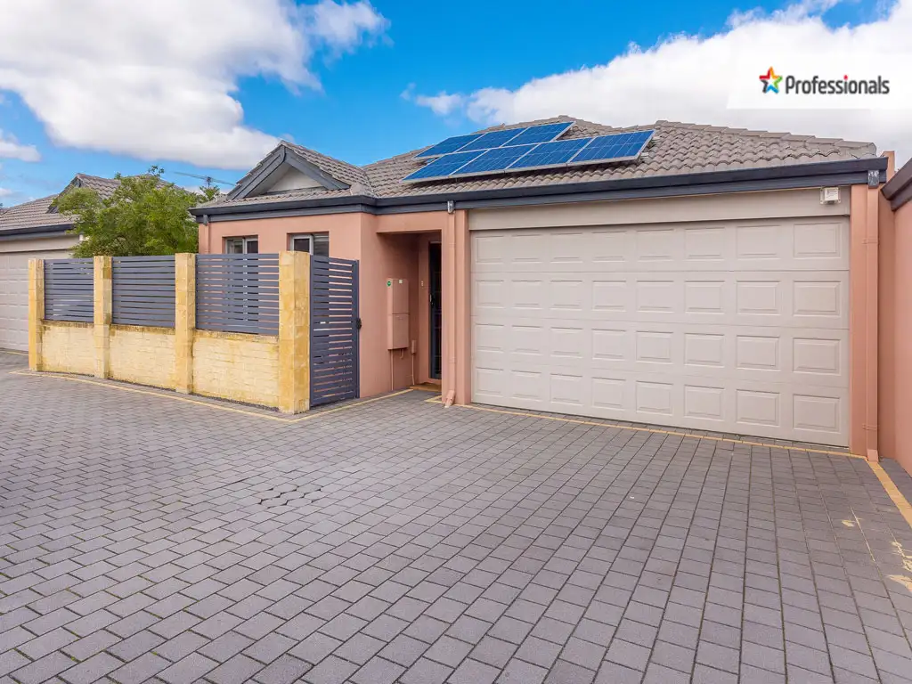 Main view of Homely house listing, 4/16 Hooson Way, Wilson WA 6107