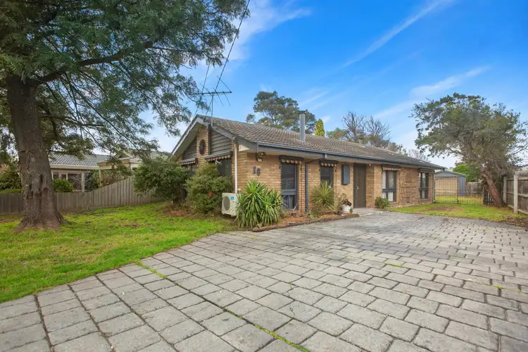 16 Harold Street, Seaford VIC 3198