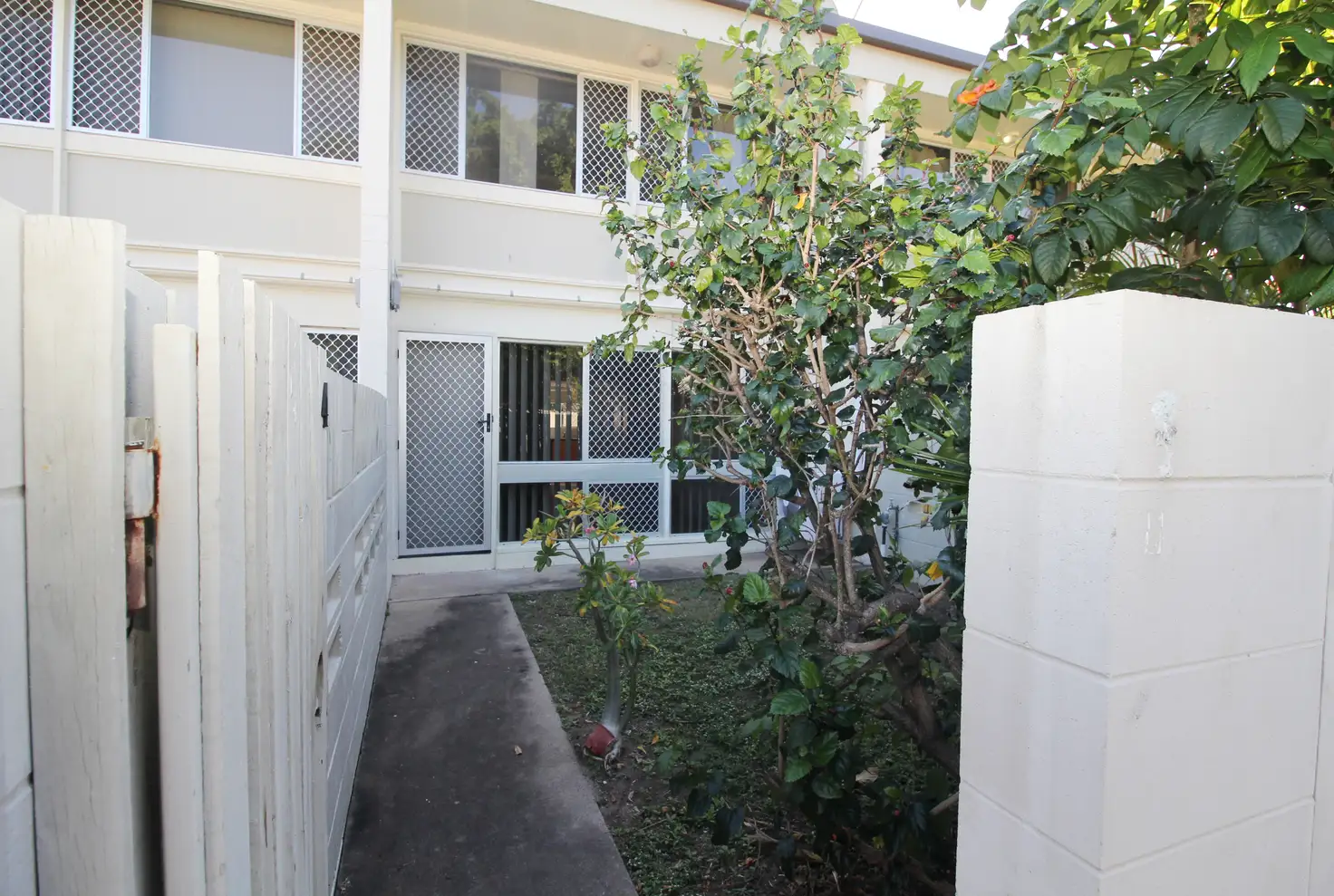 Main view of Homely unit listing, 4/165 Francis Street, West End QLD 4810