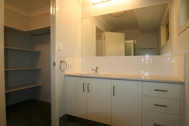Seventh view of Homely house listing, 11 Cowan Crescent, Emerald QLD 4720